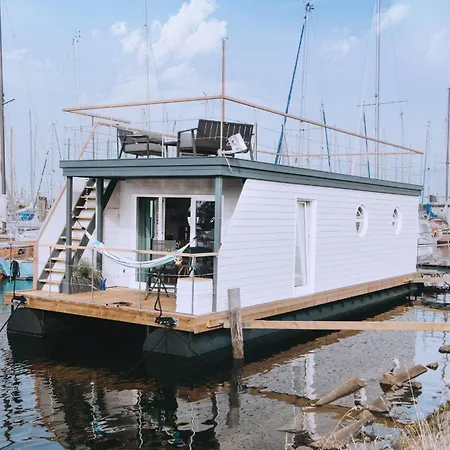 Fiete-unshusboot Grossenbrode